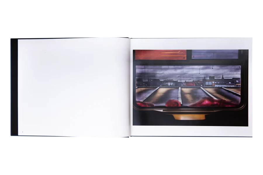 Harry Gruyaert - Between Worlds - Image 3