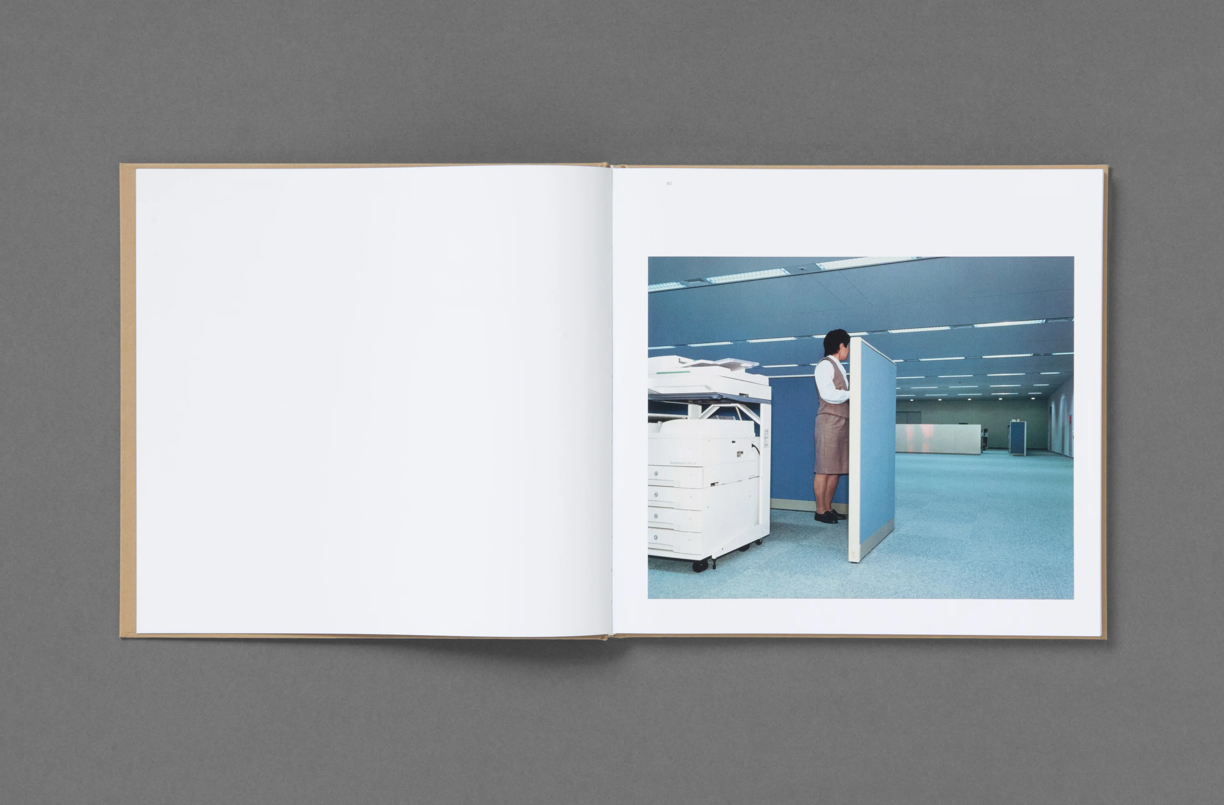 Lars Tunbjörk - Office / LA Office - Image 8