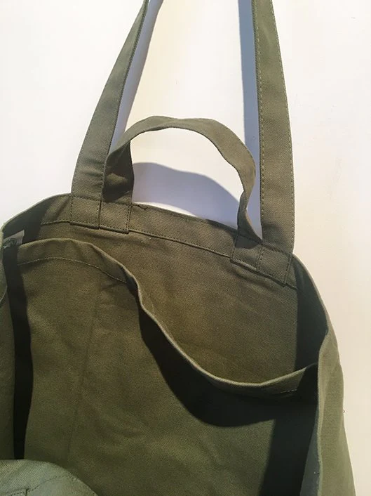 Yvon Lambert Tote bag - Large Kaki Green - Image 2